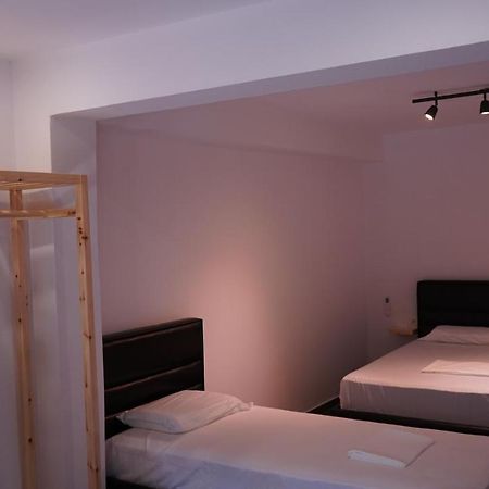 Life On Green Himare Exterior foto